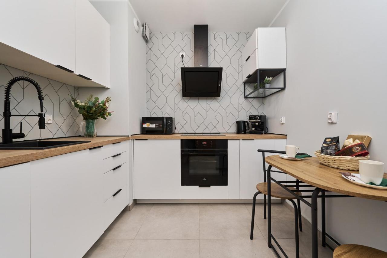 Nowa Manufaktura Apartment Wroclaw Krzyki By Noclegi Renters Exterior photo